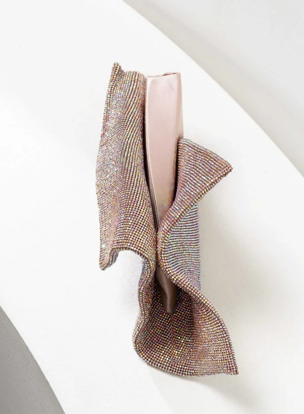 Benedetta Bruzziches La Bisbetica Domata Goldfinger> Object D'Heart