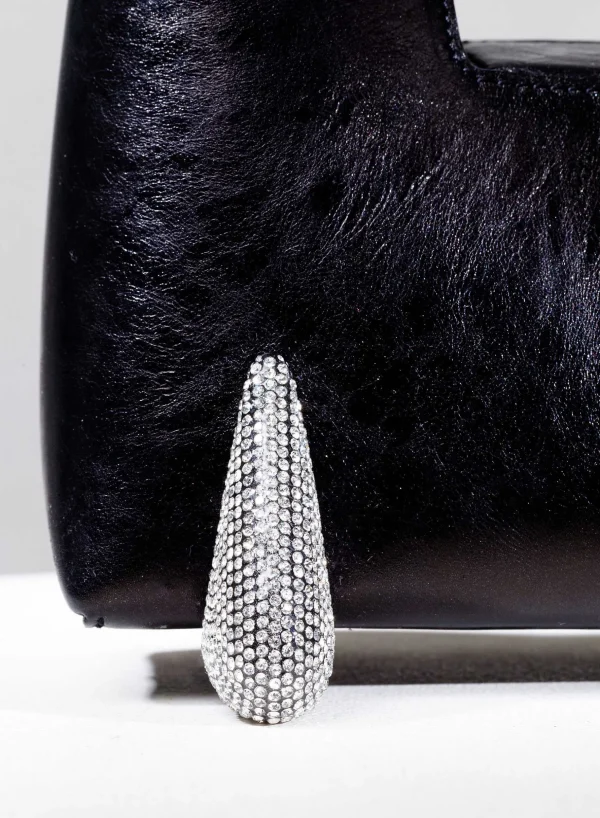 Benedetta Bruzziches Lira James Bond> Object D'Heart