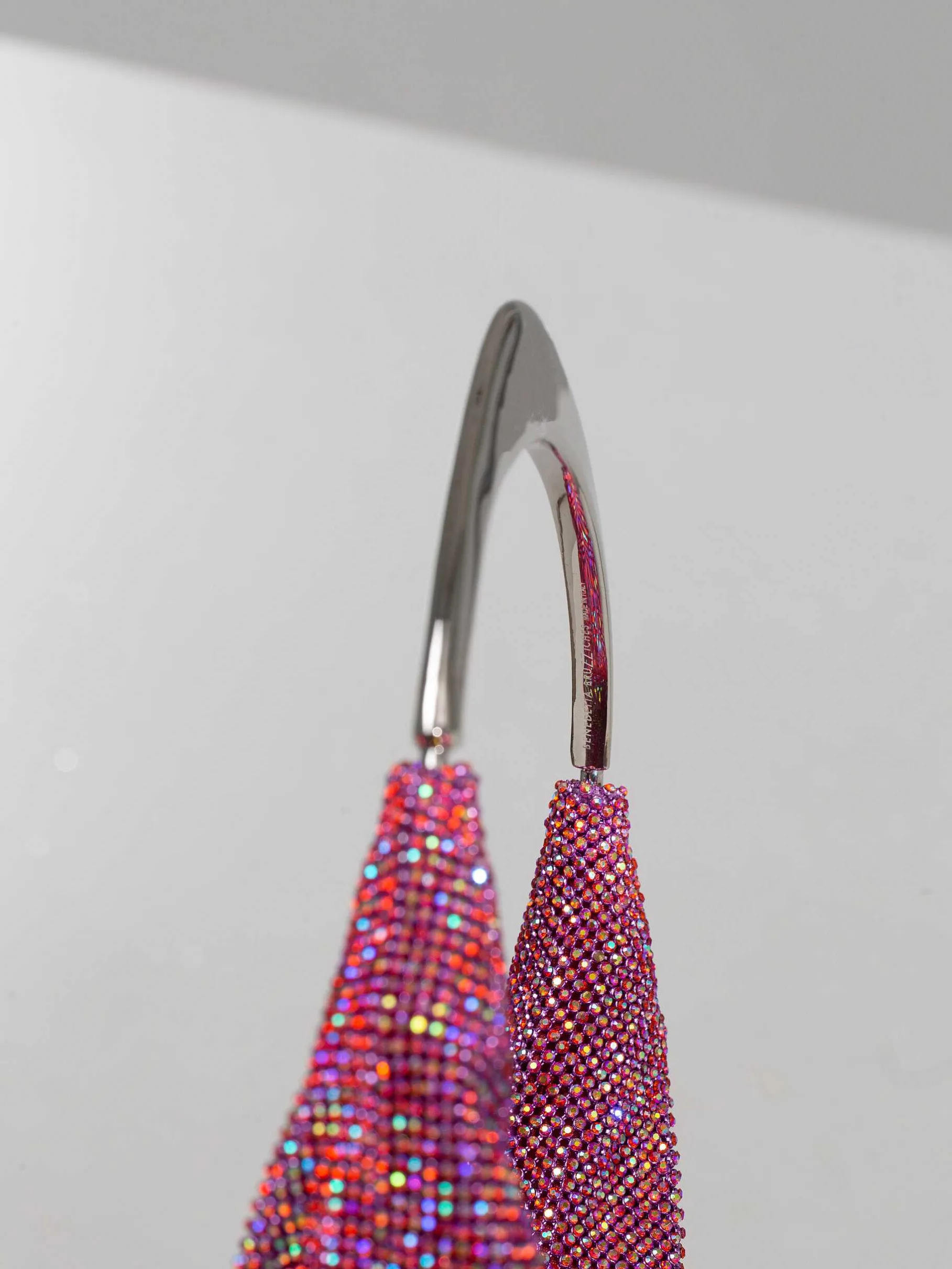 ursolina_the_spy_who_love_0.webp Benedetta Bruzziches Ursolina The Spy Who Loved Me> Crystal Bag